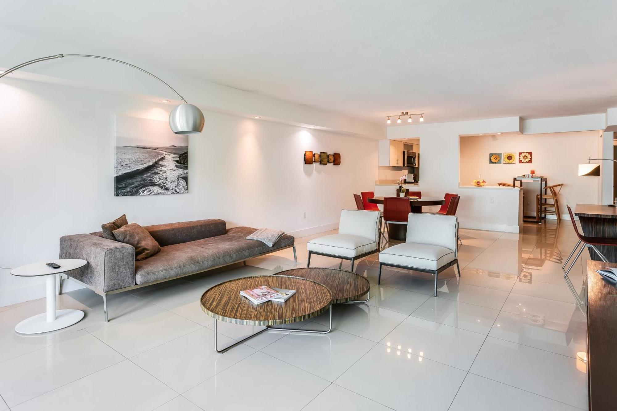 Beach Haus Bal Harbour Стая снимка
