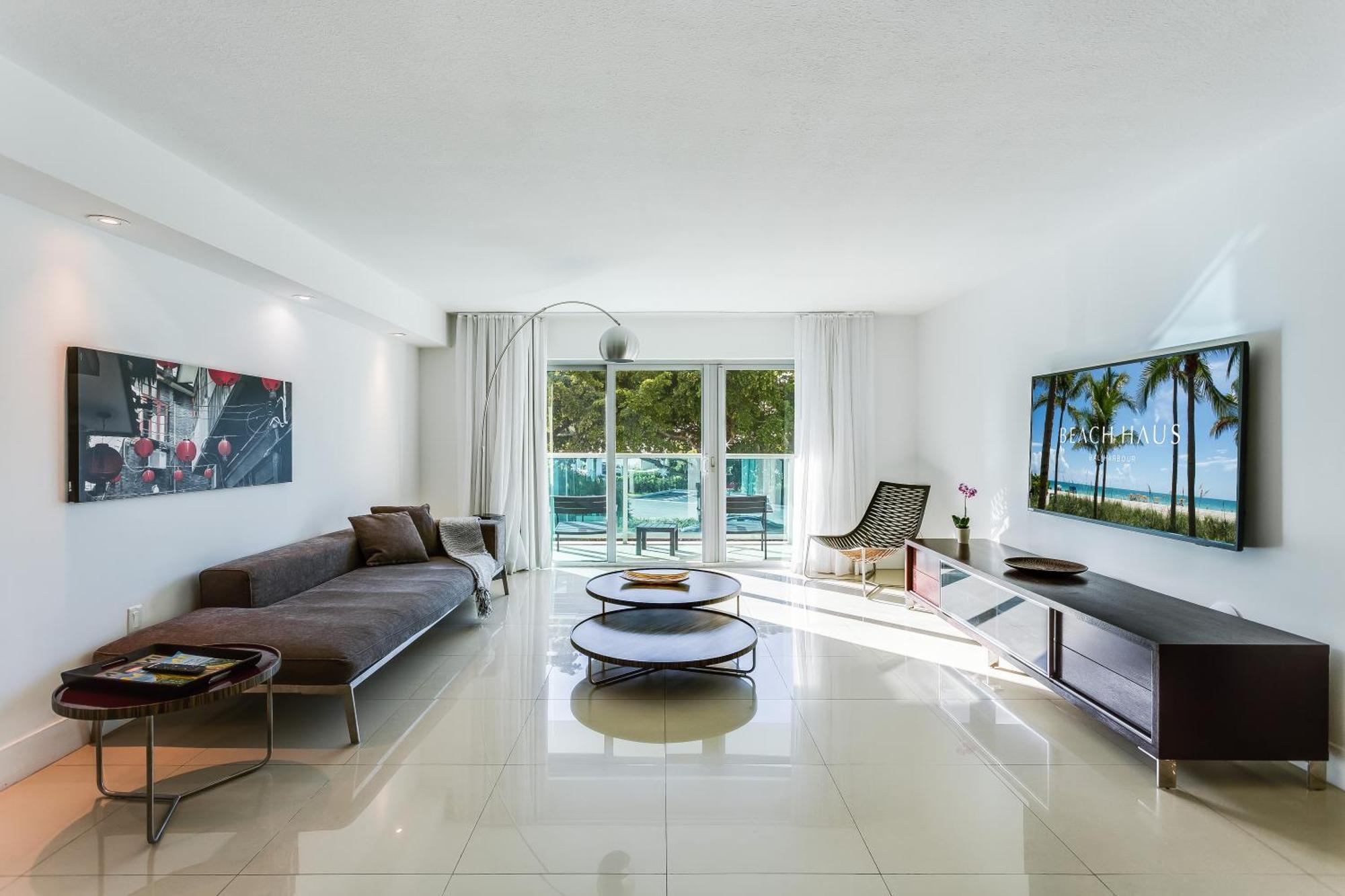 Beach Haus Bal Harbour Стая снимка