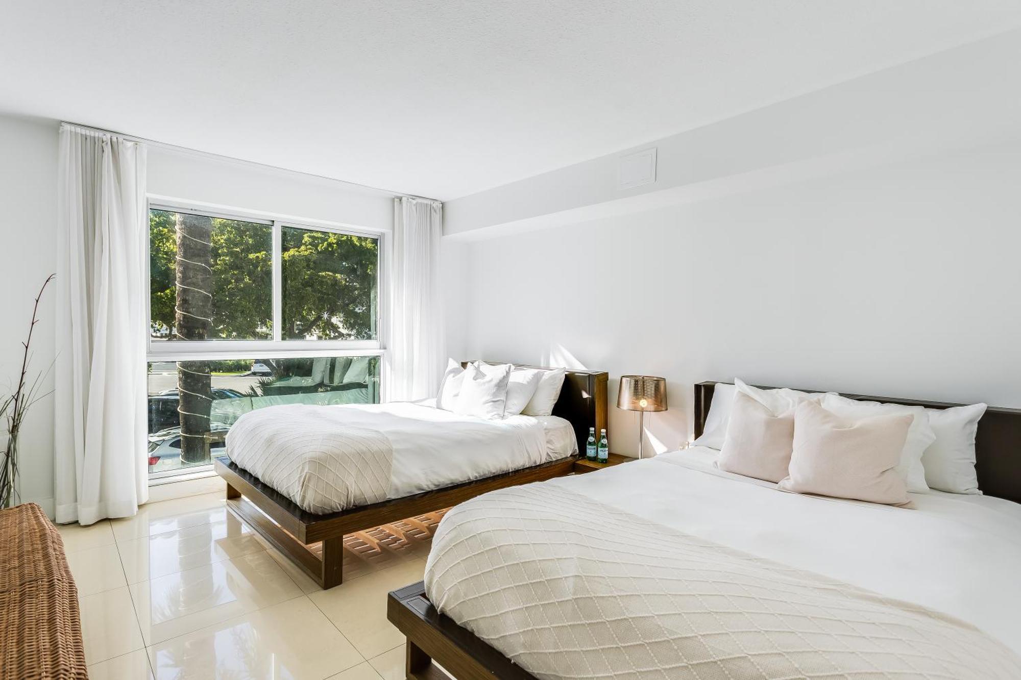 Beach Haus Bal Harbour Стая снимка