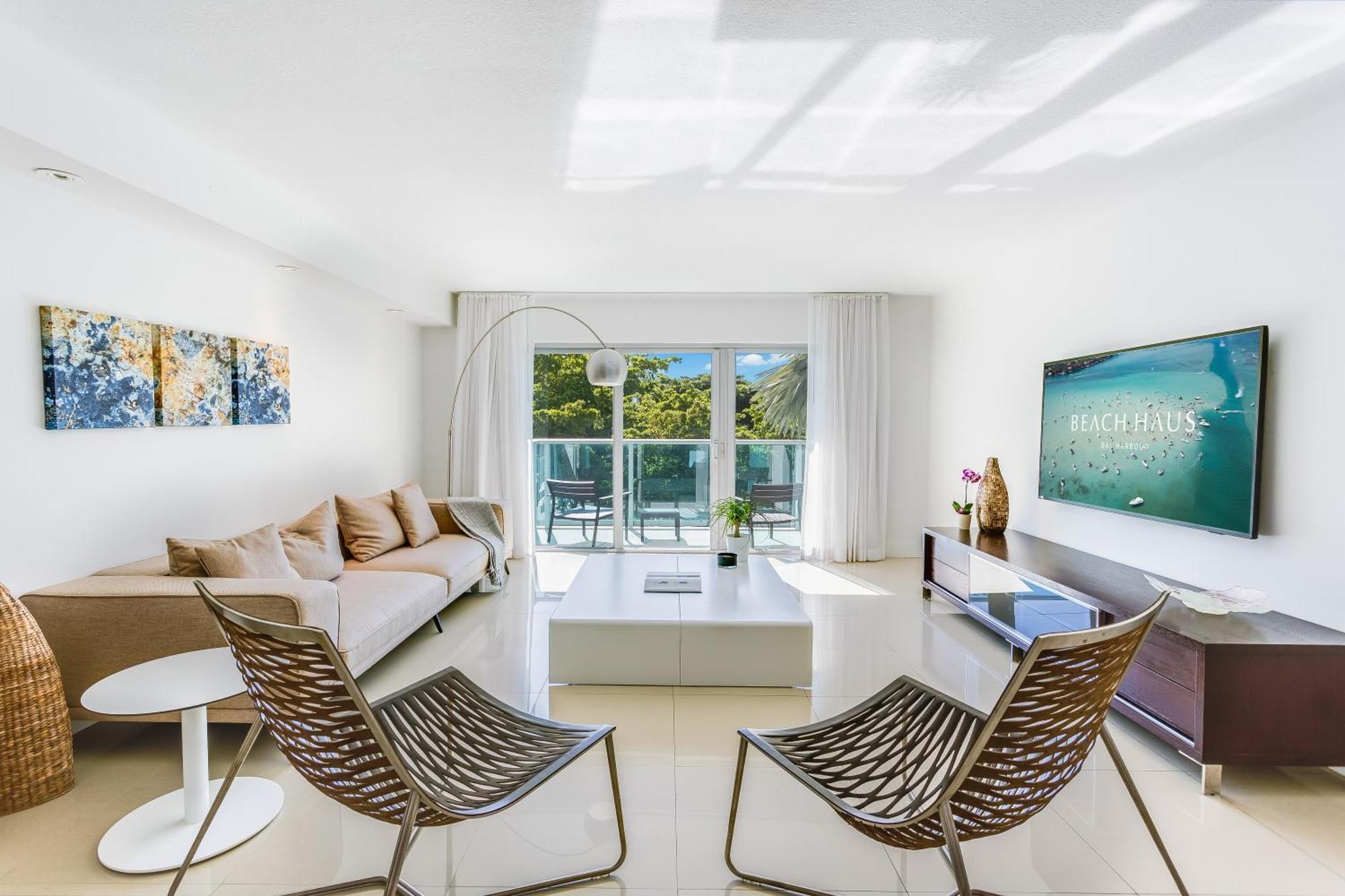 Beach Haus Bal Harbour Стая снимка